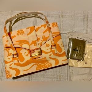 Fendi NWT Vintage Large Envelope Shoulder Bag in Orange Swirl